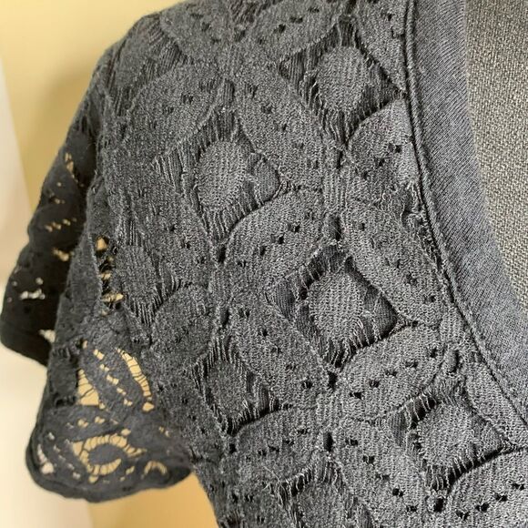 Jones New York lace front short sleeved t-shirt black size large - Picture 3 of 5